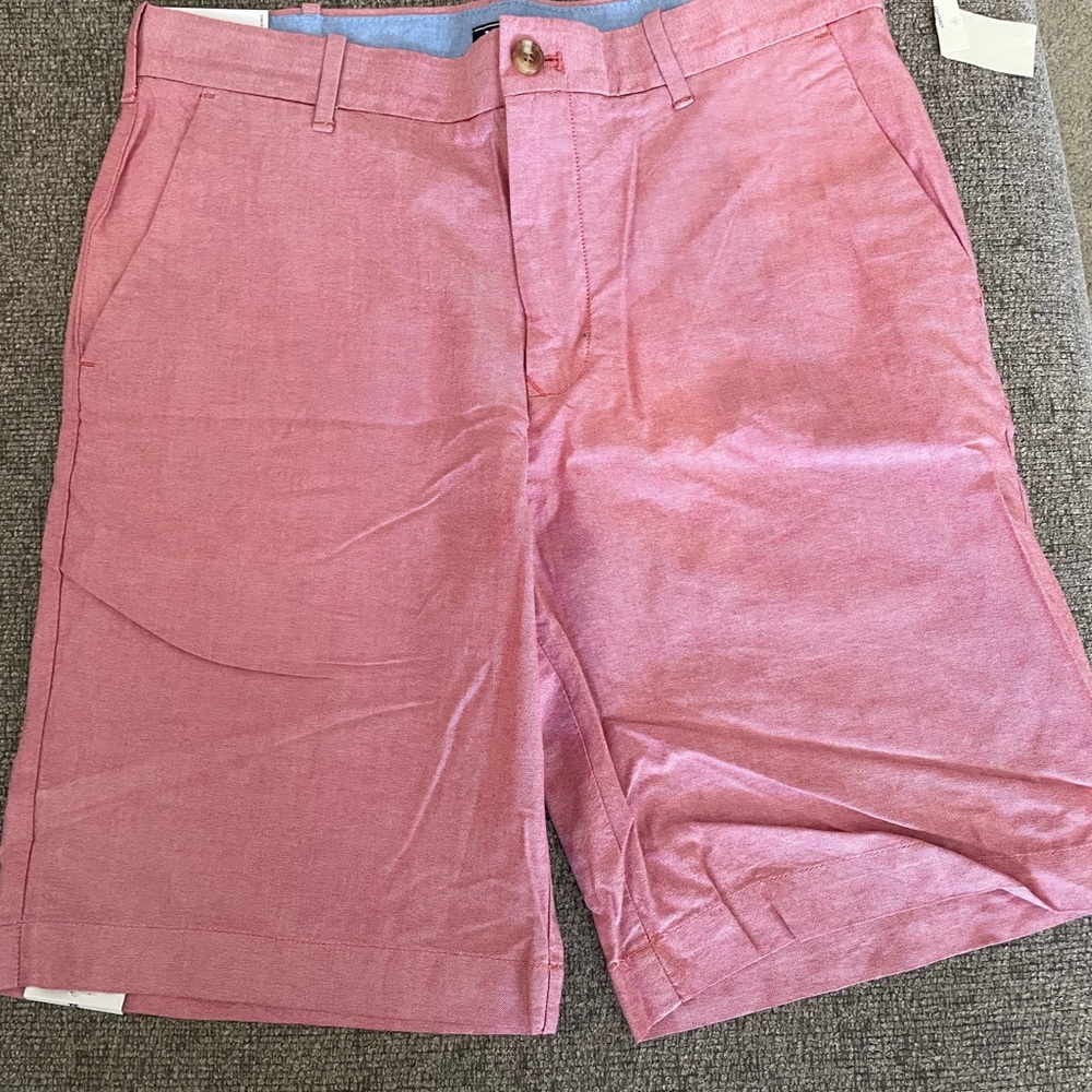 Izod men’s shorts.